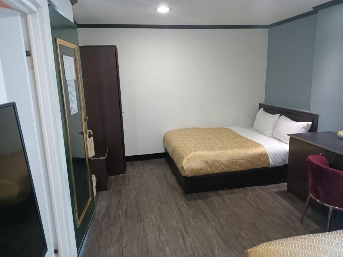 Holiday Business Hotel Taitung Luaran gambar